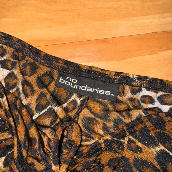 Tube Top/Mini Skirt - Picture 2 of 3